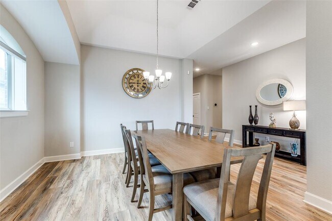 Building Photo - 23623 Lively Ferry Ln
