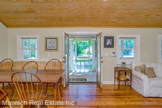 Building Photo - 3 br, 2 bath House - 104 Mershon St.