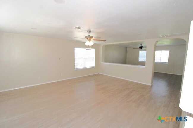 Building Photo - 6401 Nessy Dr