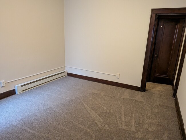 Building Photo - Cozy one bedroom apartment