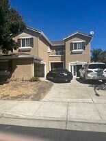 Building Photo - 1571 Riverview Ave
