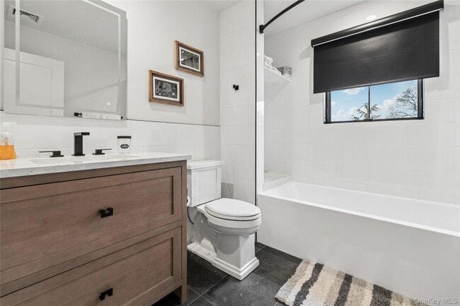 Building Photo - 55 S Phillips Ave