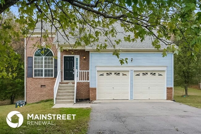 Building Photo - 1705 Pine Crest Ct