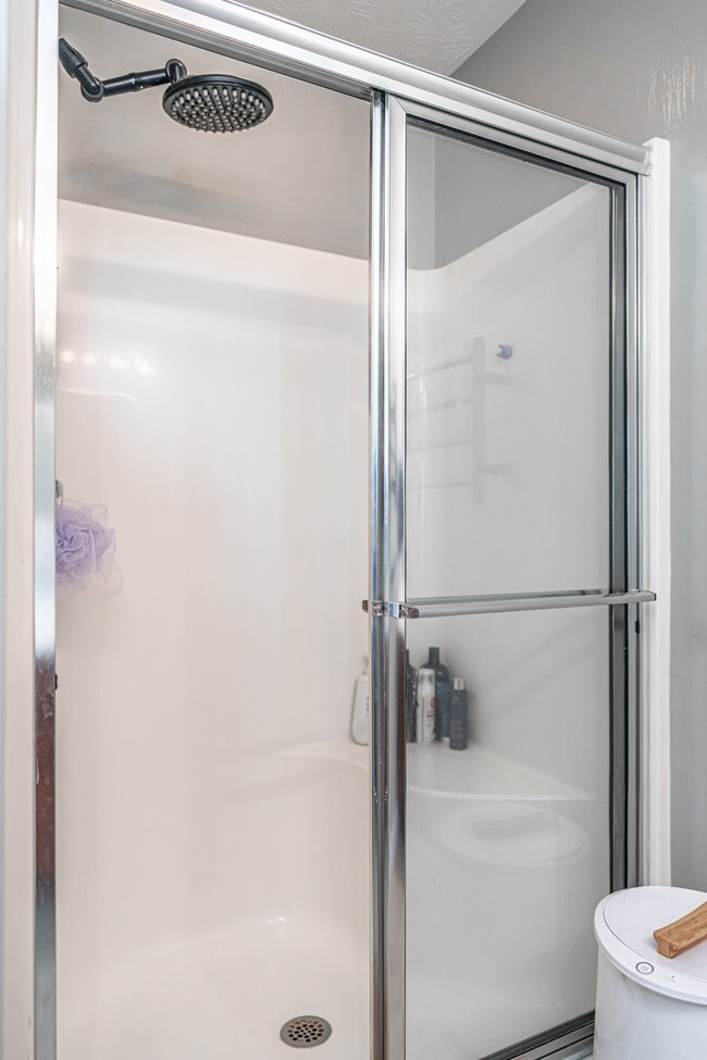 Building Photo - 191 Trenton Pl