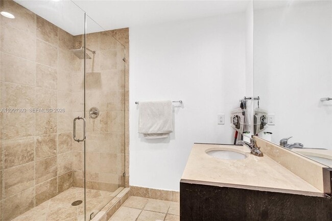 Building Photo - 18201 Collins Ave