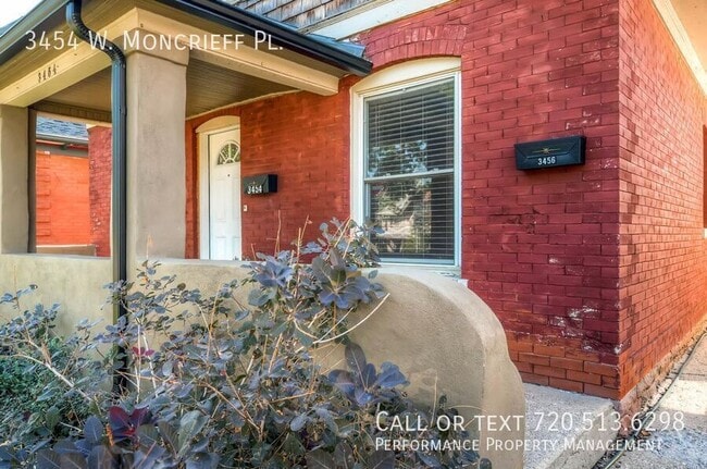 Building Photo - 3454 W Moncrieff Pl