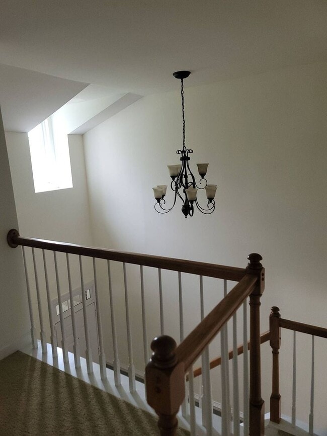 Building Photo - Nice Townhome off Providence Rd/485 South