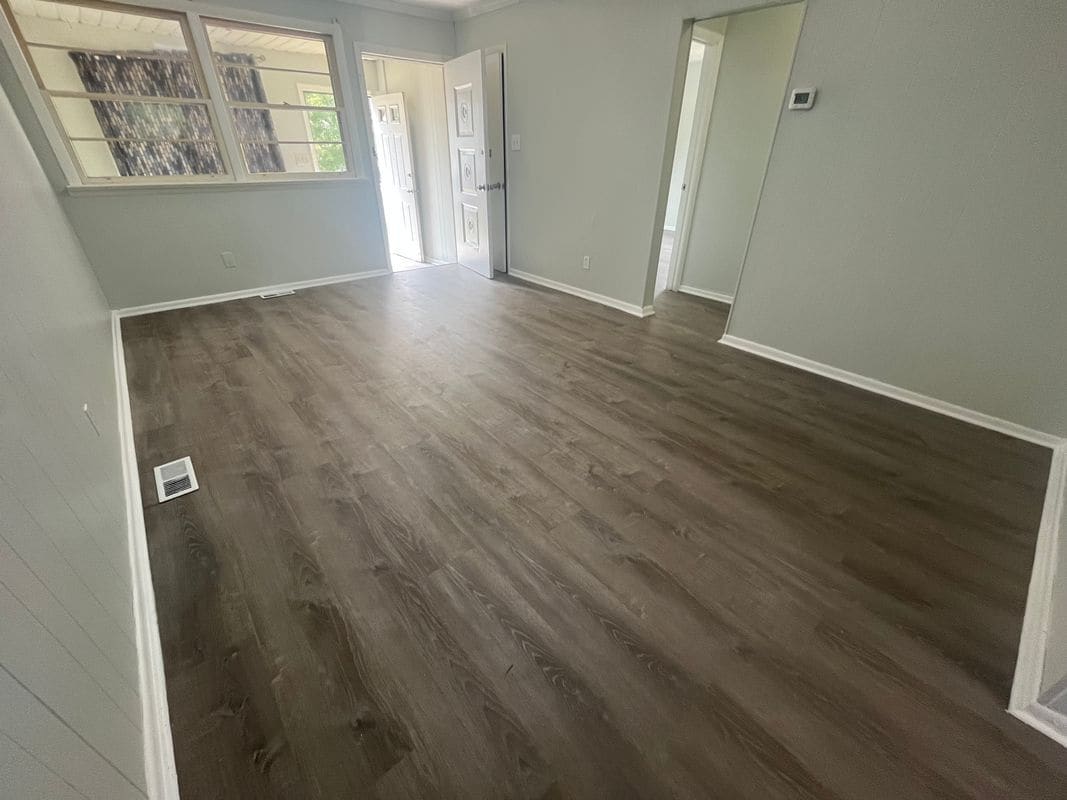 Building Photo - 1237 N Michigan Ave