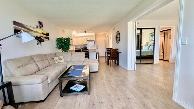 Building Photo - 2400 S Ocean Dr