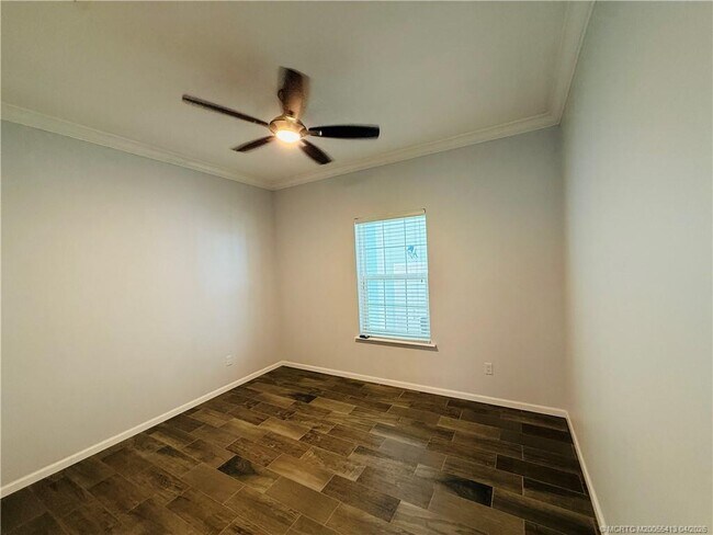 Building Photo - 35 NE Nautical Dr