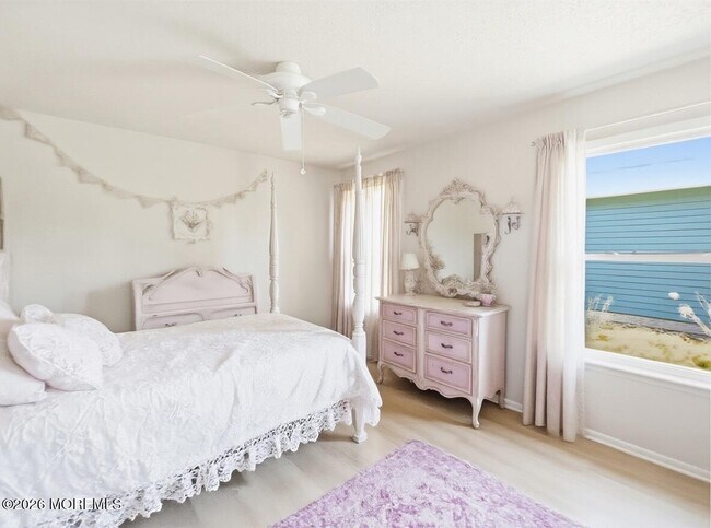 Building Photo - 17 Seaview Ave