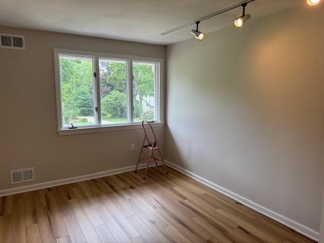 Building Photo - 4723 Lucy Dr