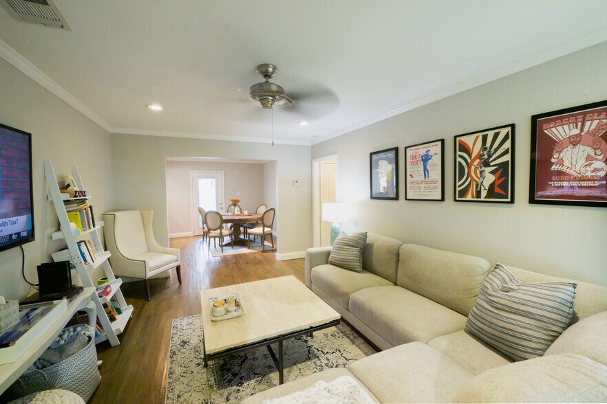 Building Photo - 4731 Wateka Dr