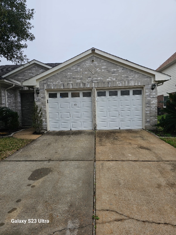 Building Photo - 12315 Wright Oaks Dr