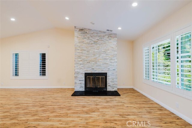 Building Photo - 7305 Verdugo Crestline Dr