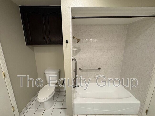 Building Photo - 3702 W Dorothea Ct