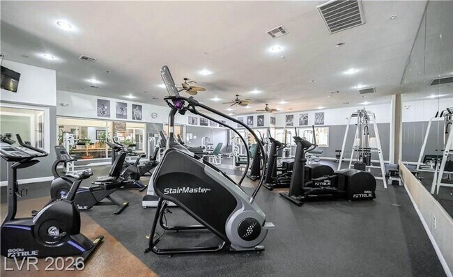 Building Photo - Gated Falls Condo with 3 Bedrooms, Granite Kitchen & Resort Amenities