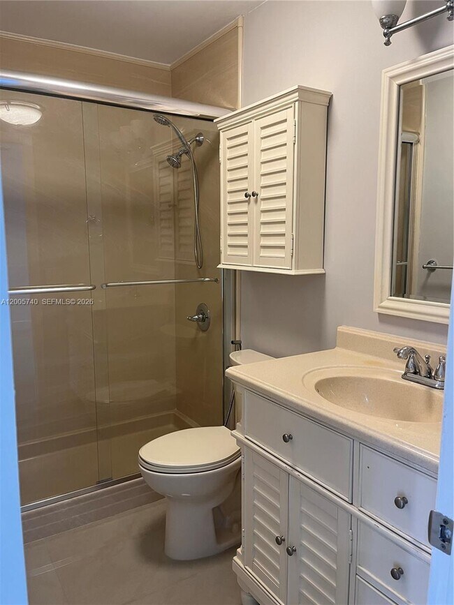 Building Photo - 6661 SW 137th Ct