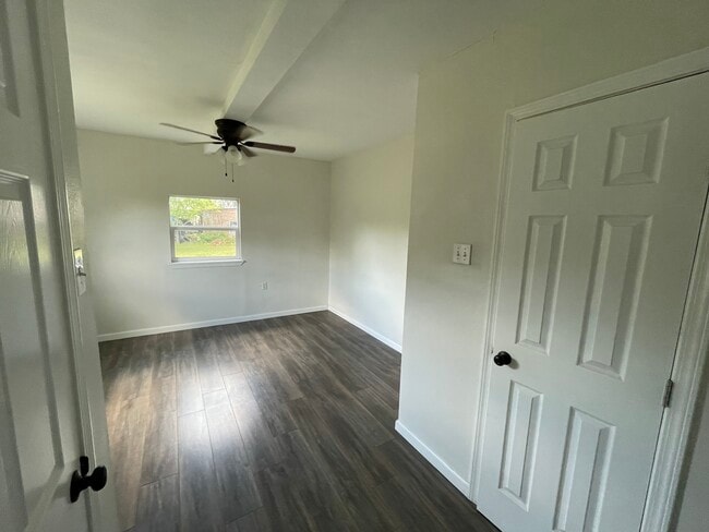 Building Photo - 8412 US-87