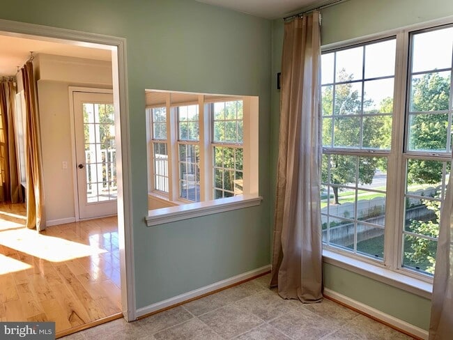 Building Photo - 6149 Stonehenge Pl