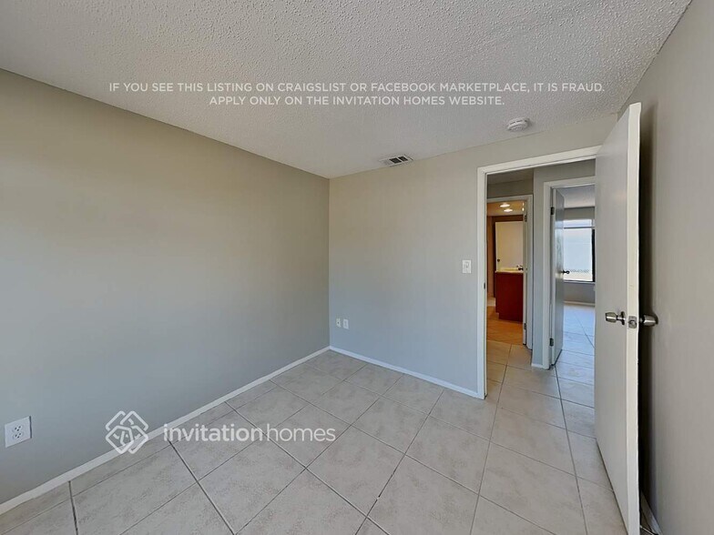 Building Photo - 3355 Ginsing Ln