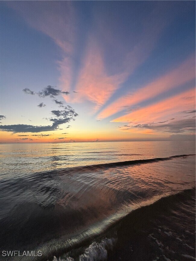 Building Photo - 4041 Gulf Shore Blvd N