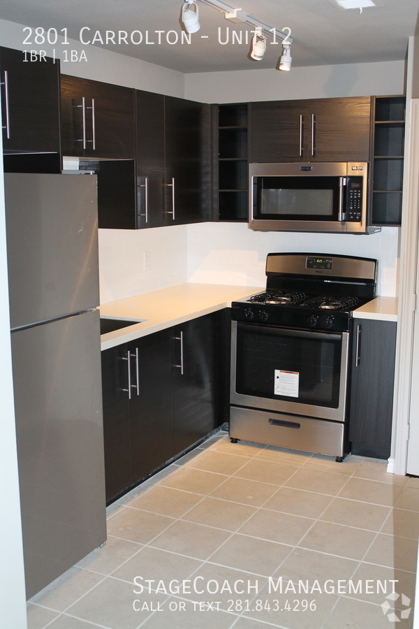 Building Photo - Recently remodeled 1br/1ba modern apartment