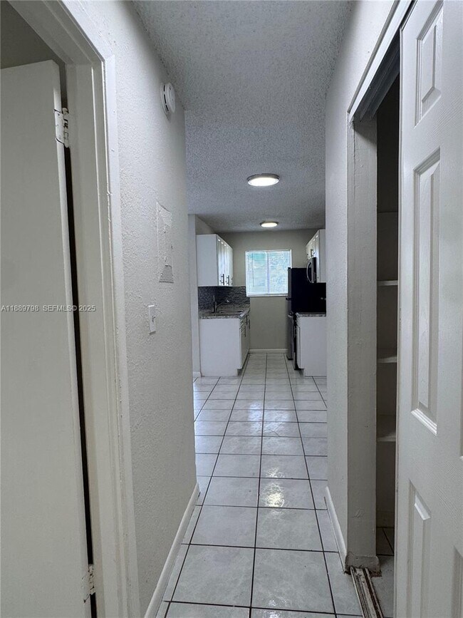 Building Photo - 2150 Madison St