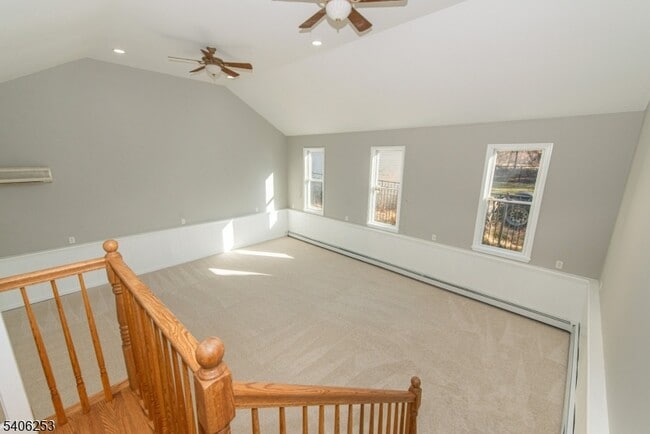 Building Photo - 414 Mineral Springs Dr