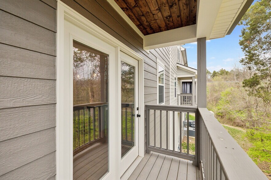 Building Photo - 2109 Chadwell Retreat Dr