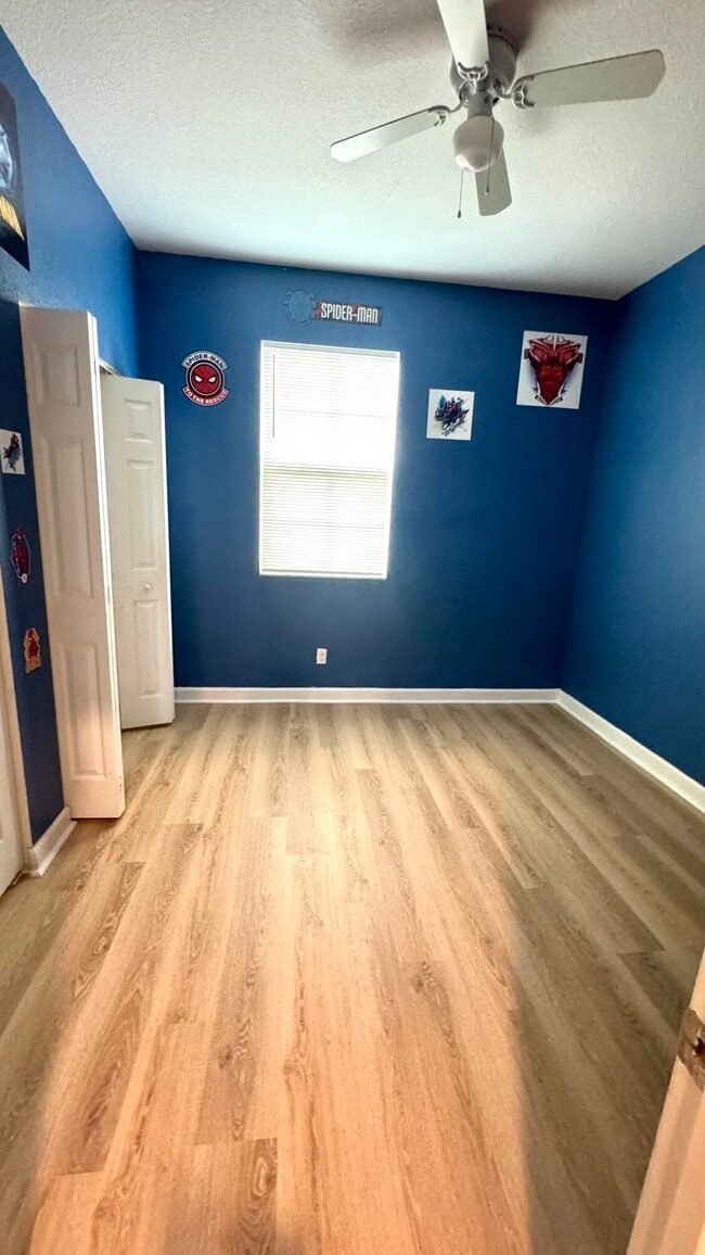 Building Photo - 4324 Maybelle Ln