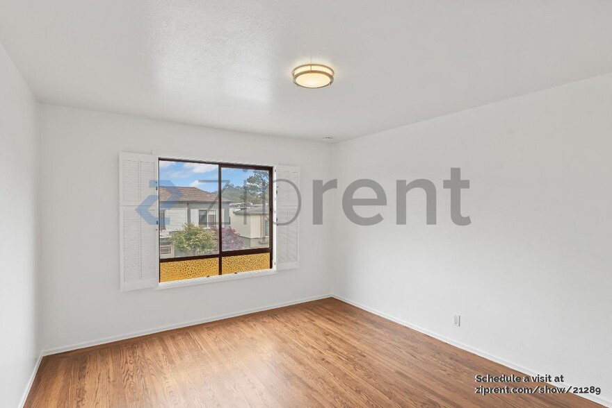 Building Photo - 200 Dellbrook Ave