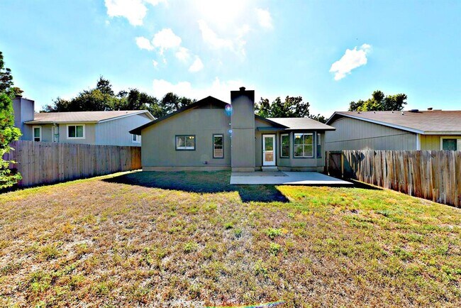 Building Photo - 12719 Acadian Trail
