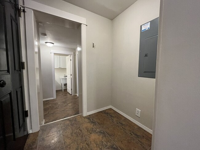 Building Photo - 8001 N Woolsey Ave