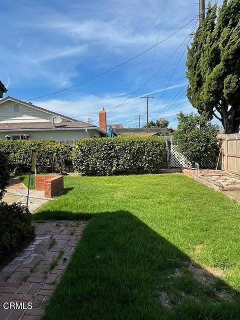 Building Photo - 396 Baker Ave