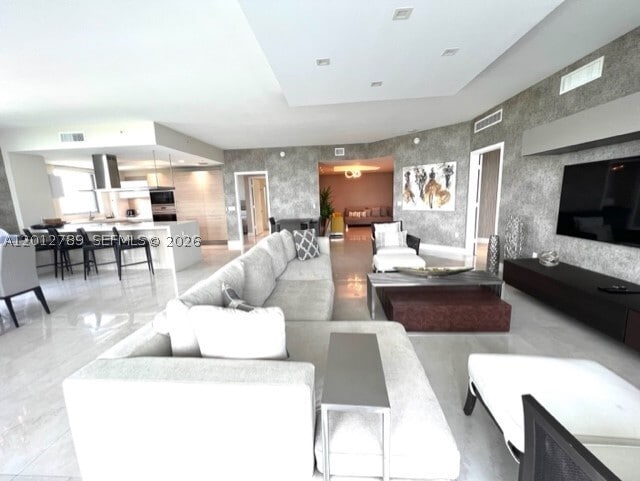 Building Photo - 17111 Biscayne Blvd