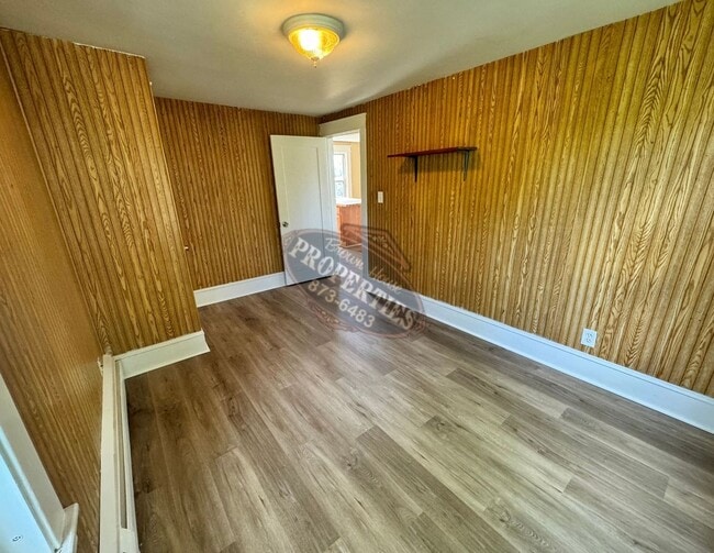 Building Photo - 65 KMD