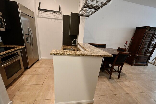 Building Photo - 550 Okeechobee Blvd