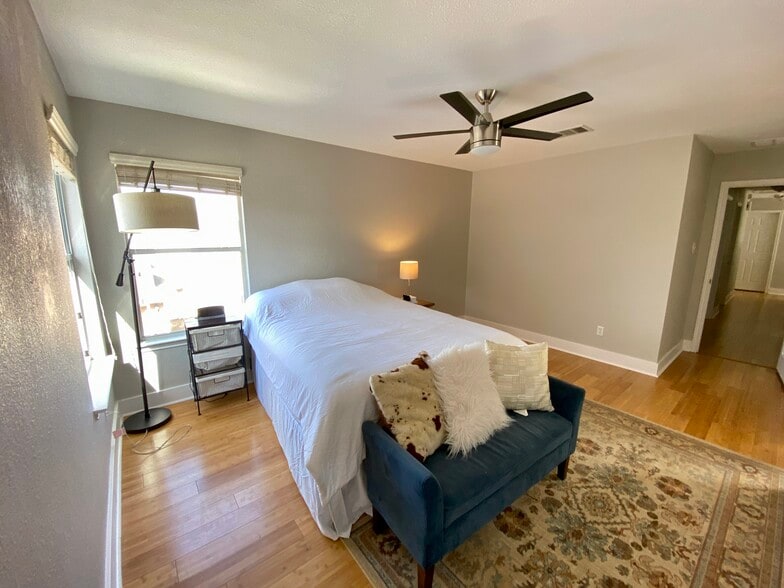 Master bedroom - 615 Big Spring Dr