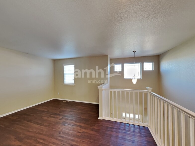 Building Photo - 137 Sand Cherry St