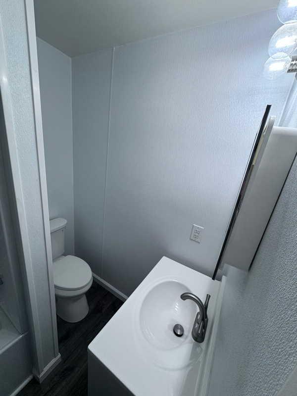 Building Photo - 650 W 3rd St