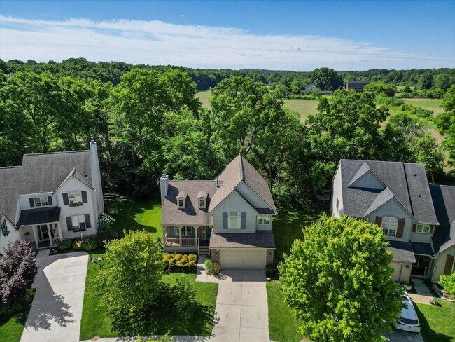 Building Photo - 5841 Lafayette Ln