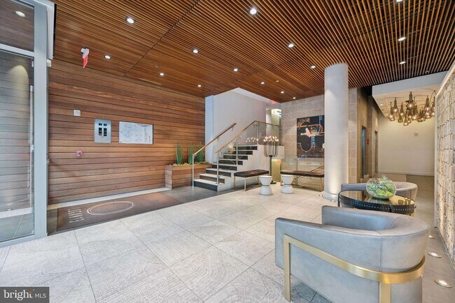 Building Photo - 1311 13th St NW