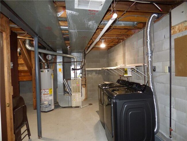 Building Photo - 794 Wheatland Cir