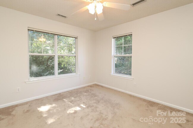 Building Photo - 4263 Melrose Club Dr