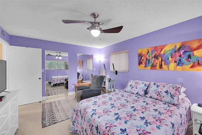 Building Photo - 9369 S Belfort Cir