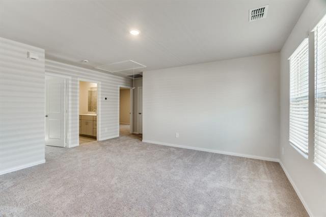 Building Photo - 4802 Hunter Hurst Dr