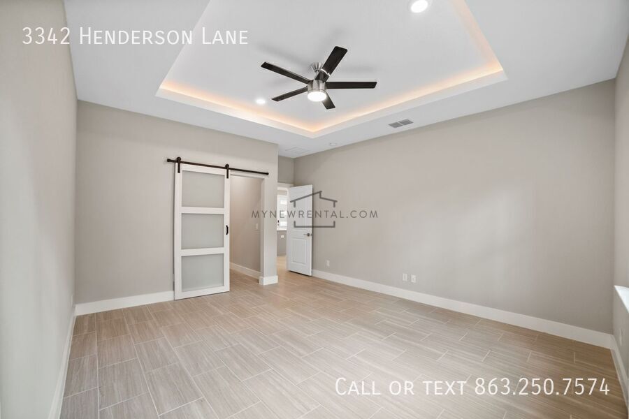 Building Photo - 3342 Henderson Ln