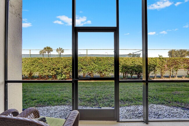 Building Photo - 1605 S US Hwy 1