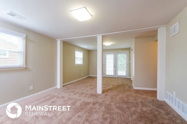 Building Photo - 3422 Peleske Dr